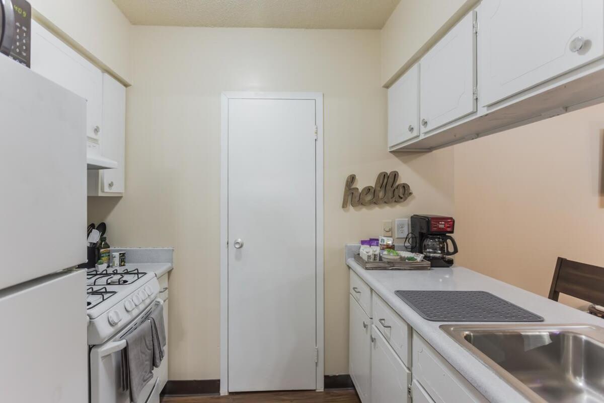 Affordable Downtown Memphis Apartment W Views Ngoại thất bức ảnh